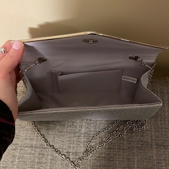 Sparkly Silver Clutch with Chain - Picture 2 of 3